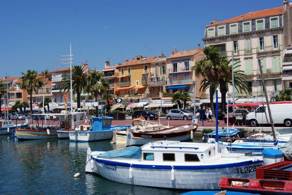 Maisonnette Kalis Calme Avec Climatisation Parking Jardin Cadre Campagne Plages A Pieds Bandol Kültér fotó